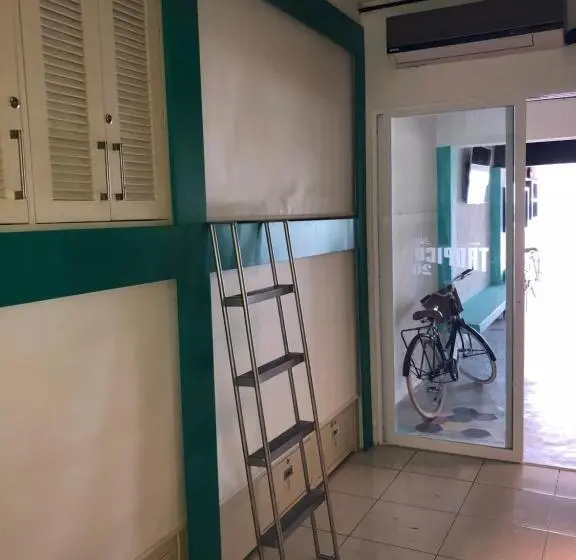 تختخواب در اتاق مشترک, Hostel Tropico 20º Oceanfront