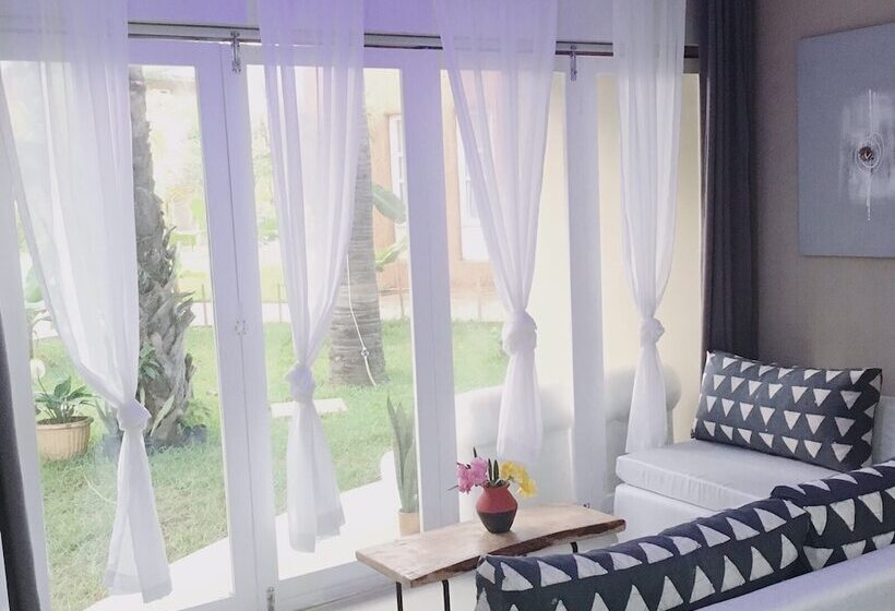 اتاق پرمیوم با چشم‌انداز دریا, Balafon Beach Resort