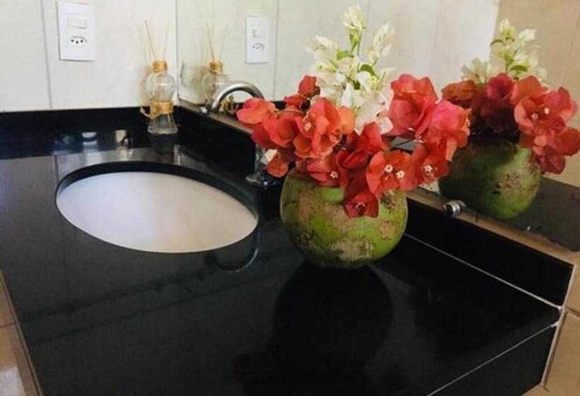 デラックストリプルルーム, Pousada Ello