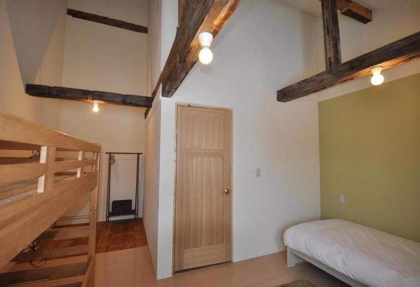 חדר סטנדרט לשלושה, Gufo No Mori Kamifurano