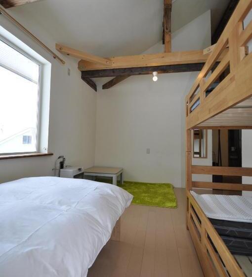 חדר סטנדרט לשלושה, Gufo No Mori Kamifurano