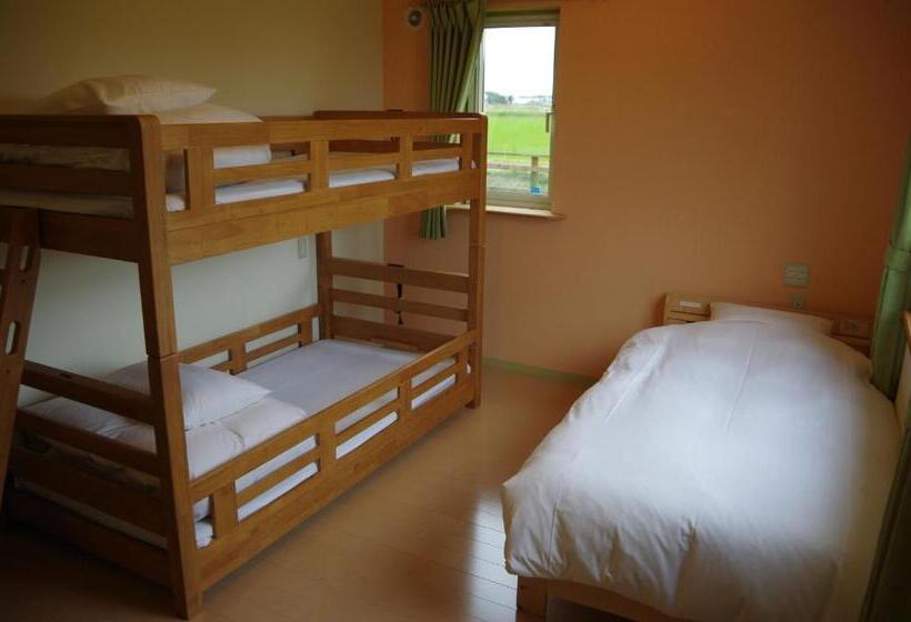 חדר סטנדרט לשלושה, Gufo No Mori Kamifurano