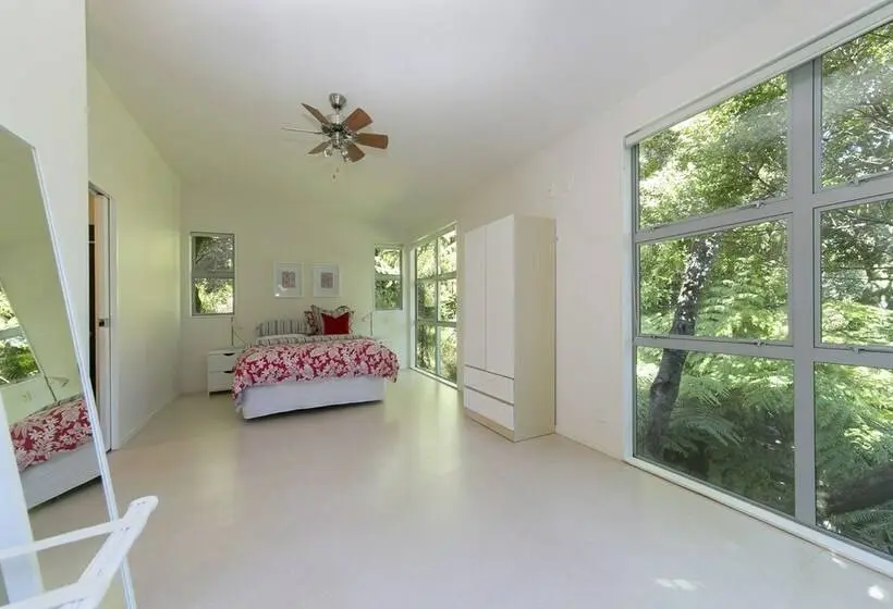 ４ベッドルームハウス, Ted S Cottage Near Little Oneroa Beach