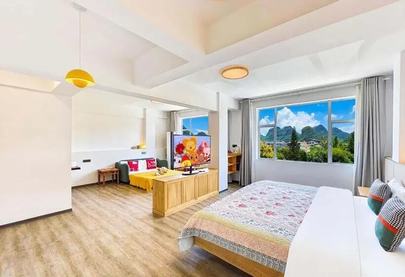 デラックスファミリールーム, Yangshuo Singing River Climbers House 阳朔八月客栈 原江缘攀岩客栈