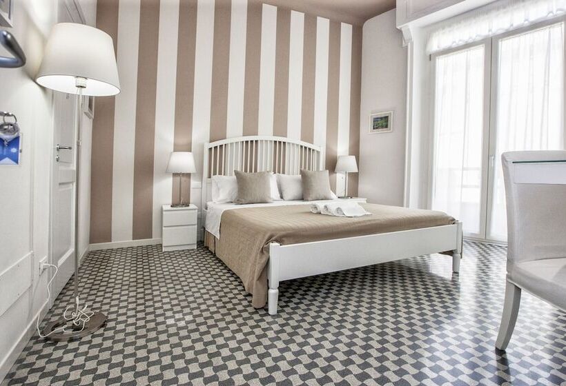 اتاق استاندارد, B&b Kalavrìa