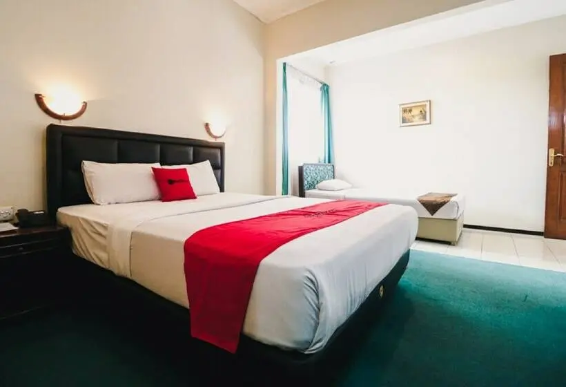 Habitación Estándar, Reddoorz Plus @ Purwosari