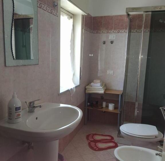 חדר סטנדרט לארבעה נוף לים, Bed And Breakfast Oasi