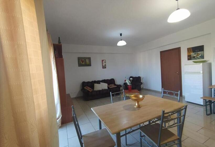 חדר סטנדרט לארבעה נוף לים, Bed And Breakfast Oasi