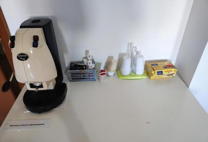 חדר סטנדרט לארבעה, Bed And Breakfast Oasi