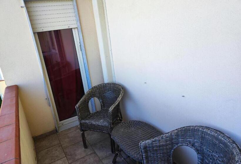 חדר סטנדרט לארבעה, Bed And Breakfast Oasi