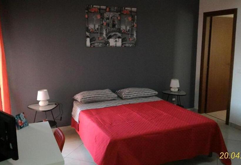 חדר סטנדרט לארבעה, Bed And Breakfast Oasi