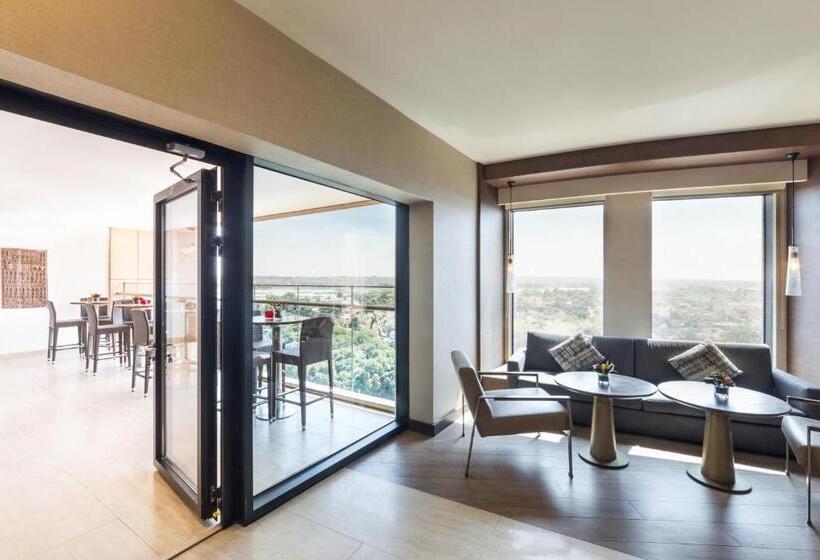 سوییت جونیور, Radisson Collection Hotel Bamako