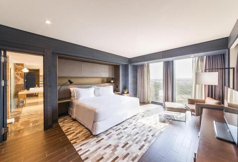 سوئیت پرزیدنت, Radisson Collection Hotel Bamako