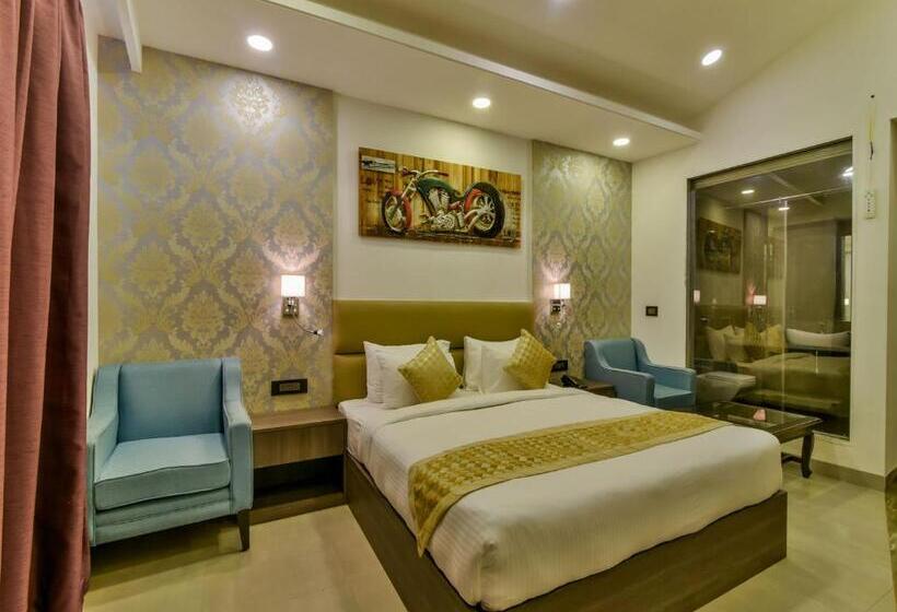 带阳台的高级房间, Ramatan Resort