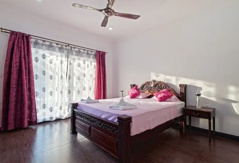 ビラホテル１ベッドルーム, Villa Calangute Resort