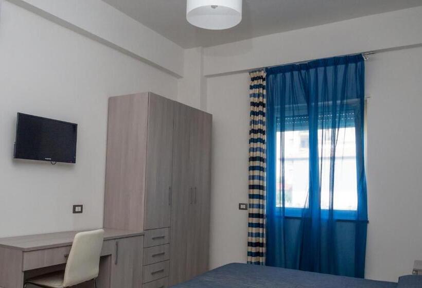 标准间, Holiday Affittacamere