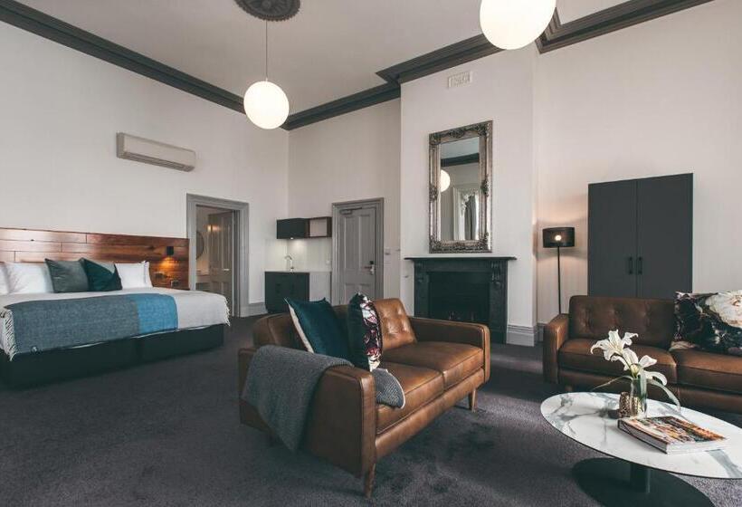 جناح بريميوم, Maylands Lodge