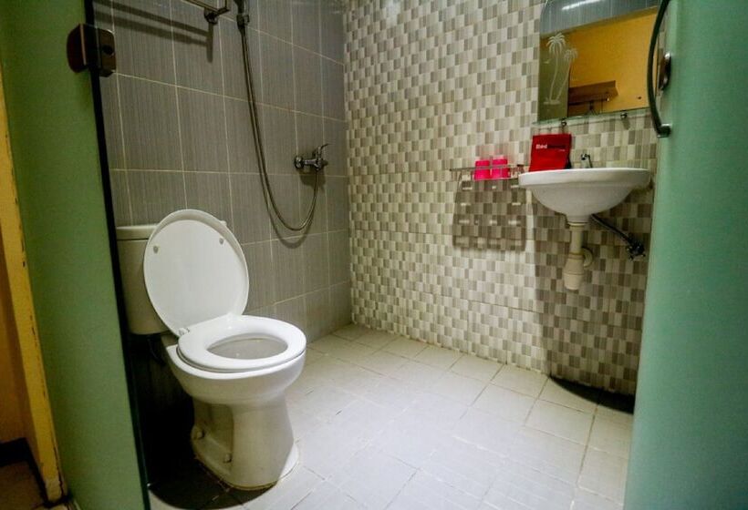 اتاق استاندارد, Reddoorz Near Pasar Tarapung Siring Banjarmasin