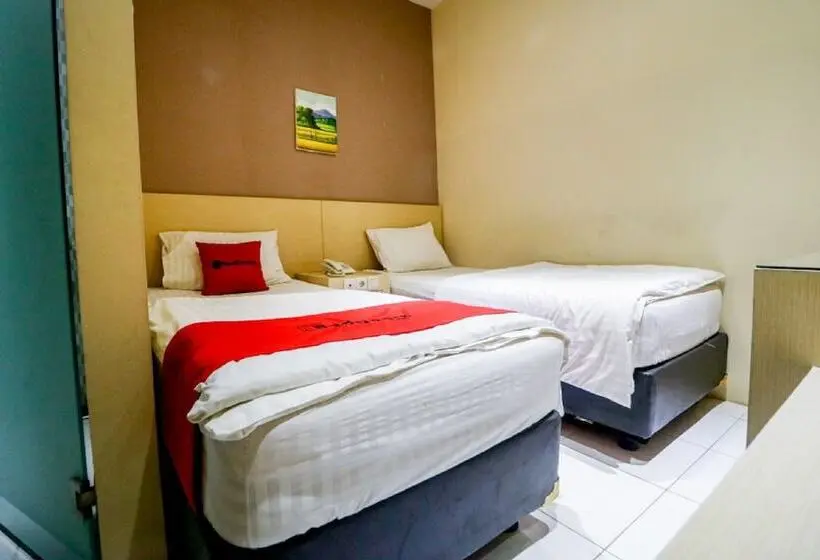 スタンダードルーム, Reddoorz Near Pasar Tarapung Siring Banjarmasin