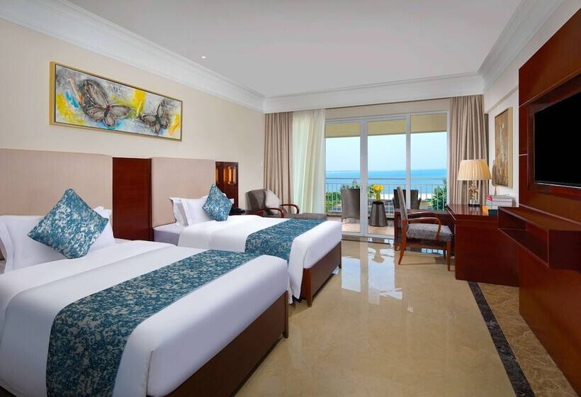 Номер Deluxe Вид на Море, Wyndham Garden Wenchang Nanguo