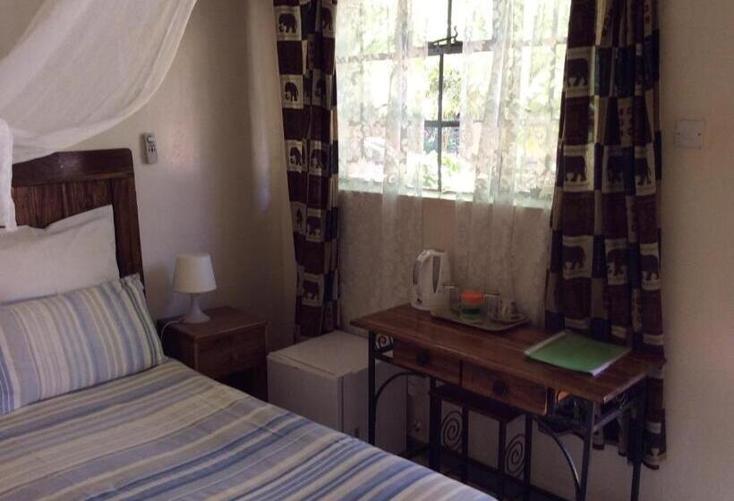 اتاق اکونومی, Tabonina Guesthouse