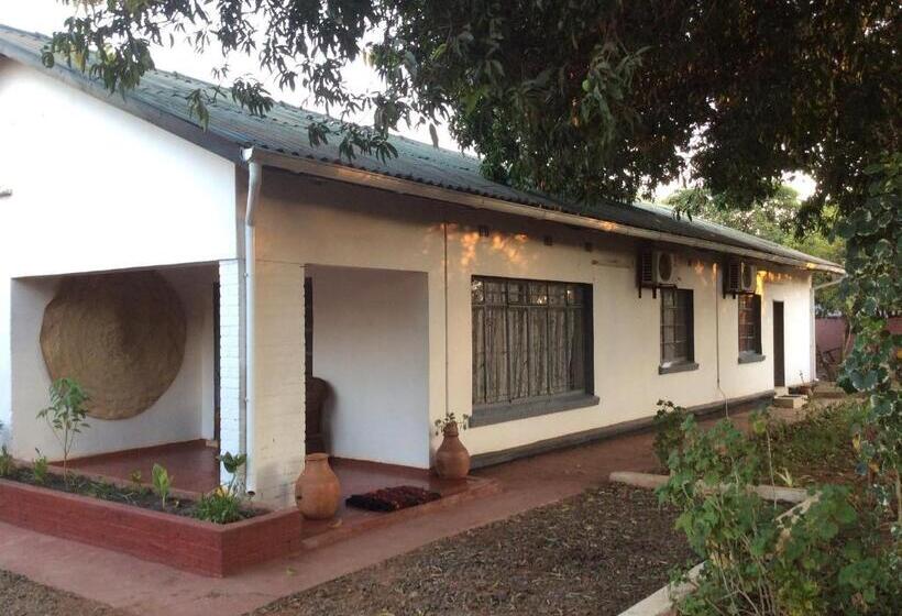 اتاق لوکس, Tabonina Guesthouse