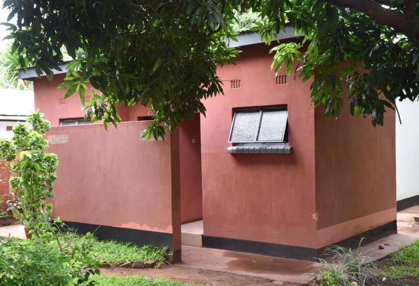 اتاق استاندارد با سرویس بهداشتی مشترک, Tabonina Guesthouse