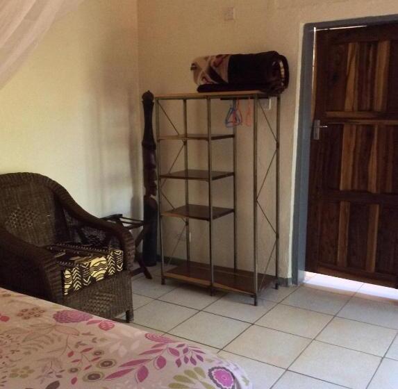 اتاق لوکس, Tabonina Guesthouse