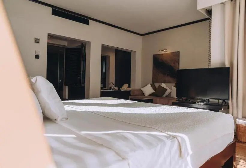 سوییت جونیور, Le Cardinal Resort Mauritius
