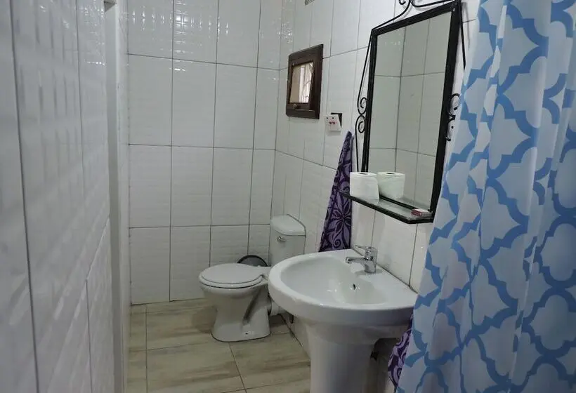 اتاق استاندارد, Café Zambezi House Of Africa   Hostel