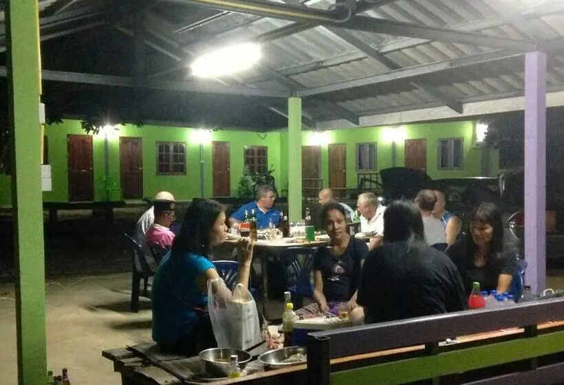 ファミリールーム, Areeya Resort