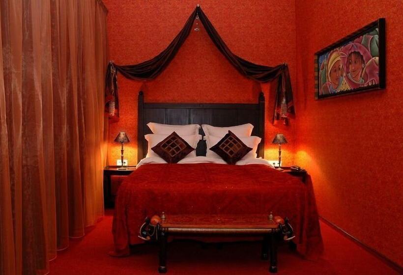 חדר קומפורט, Casablanca