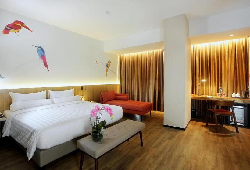 Номер Deluxe, The Zuri Hotel Palembang