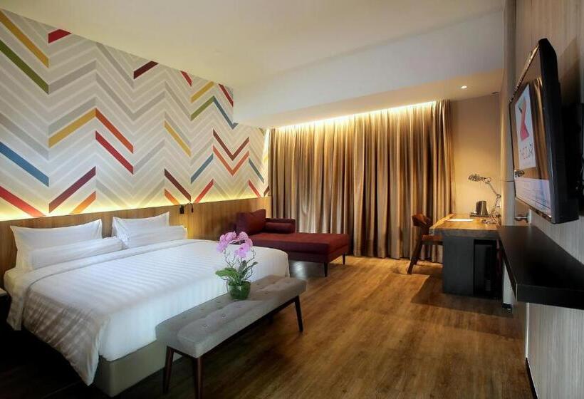 Номер Deluxe, The Zuri Hotel Palembang
