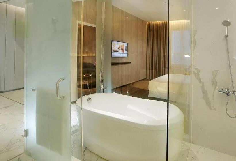 Президентский Люкс, The Zuri Hotel Palembang