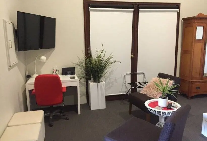 Deluxe-studio, Fairway Manor Accomodation