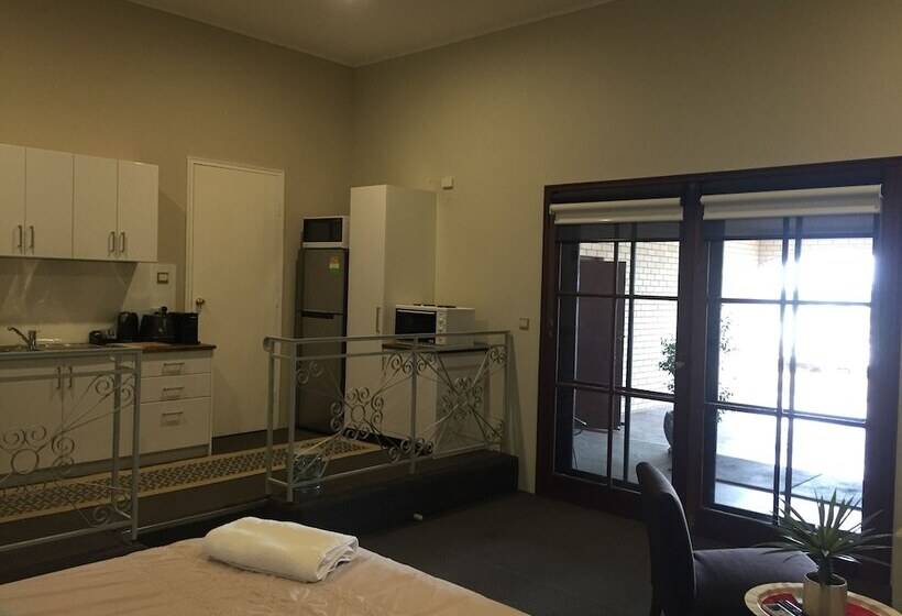 Студия Deluxe, Fairway Manor Accomodation