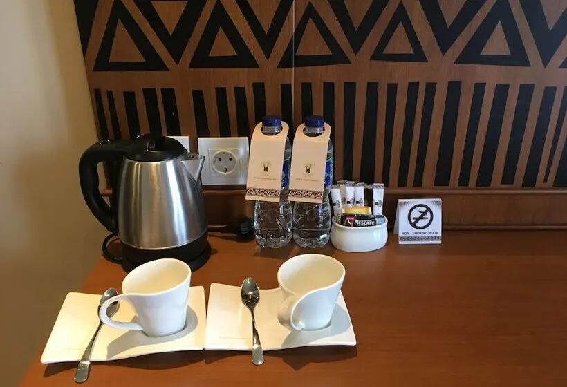 Premium Yhden Hengen Huone, Baobab Safari Resort
