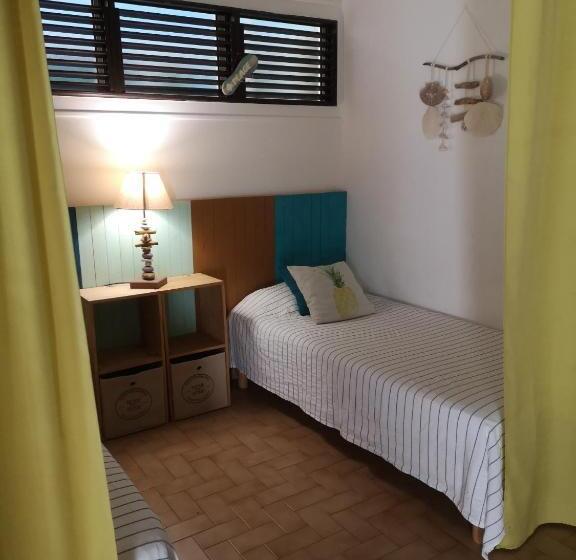 بانگلوی استاندارد با چشم‌انداز دریا, Brise Marine