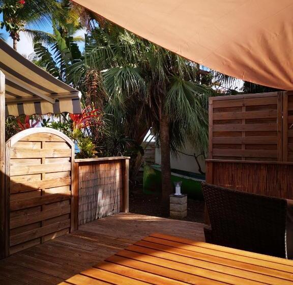 استودیوی استاندارد با چشم‌انداز دریا, Brise Marine