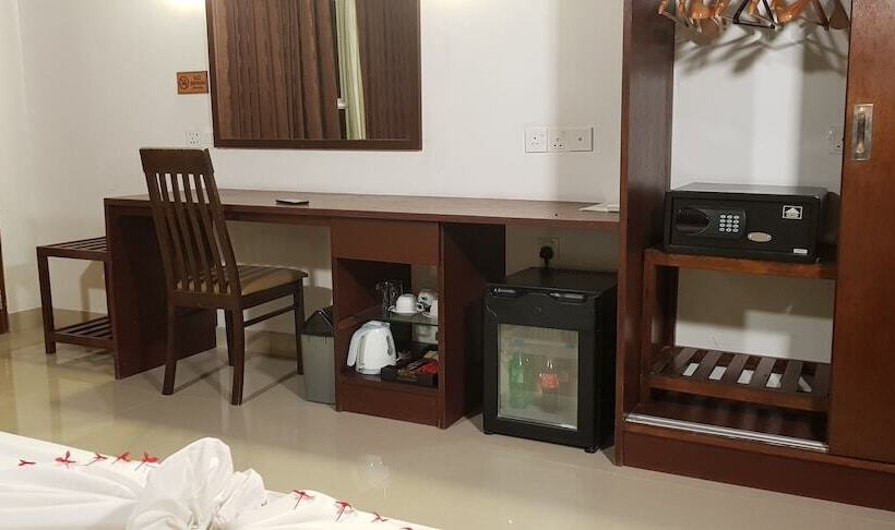 اتاق خانوادگی با چشم‌انداز دریا, Lagoon View Maldives