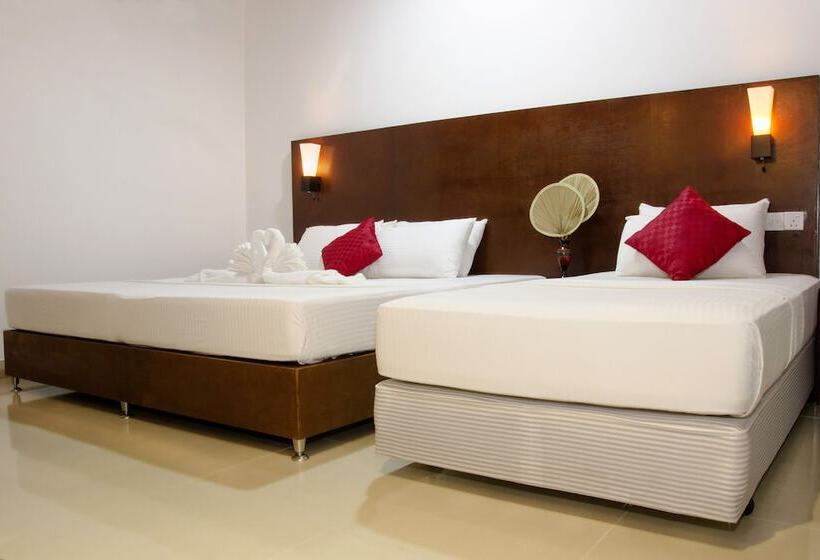 اتاق خانوادگی با چشم‌انداز دریا, Lagoon View Maldives