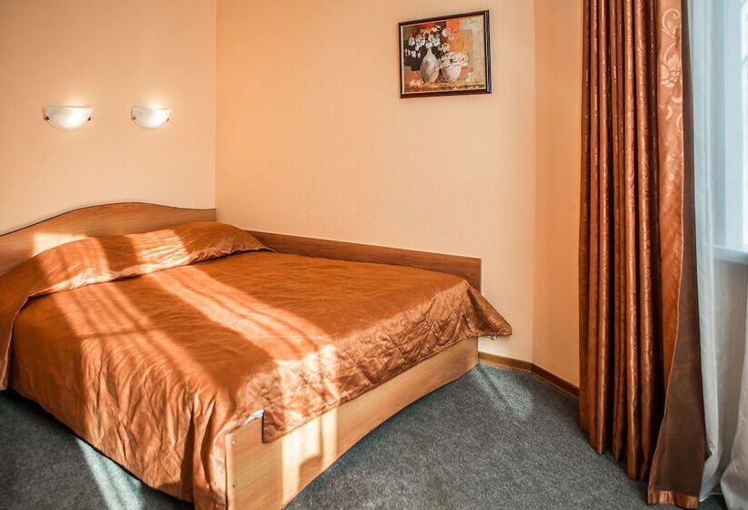 غرفة قياسية, Na Ilinke