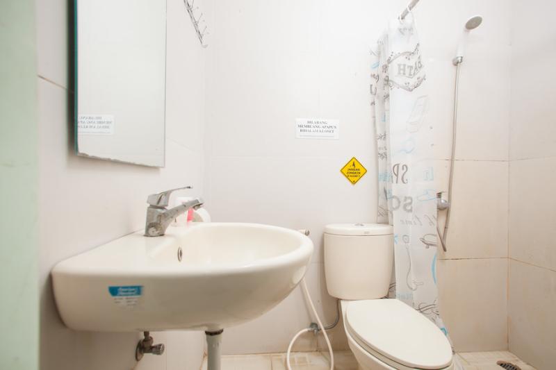 标准间, Reddoorz @ Raya Tidar