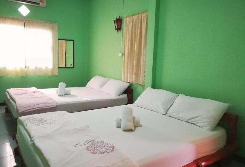 غرفة عائلية, Sakthong Resort