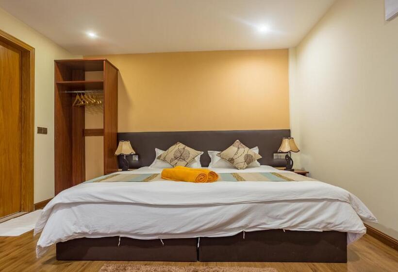 اتاق لوکس, West Sands