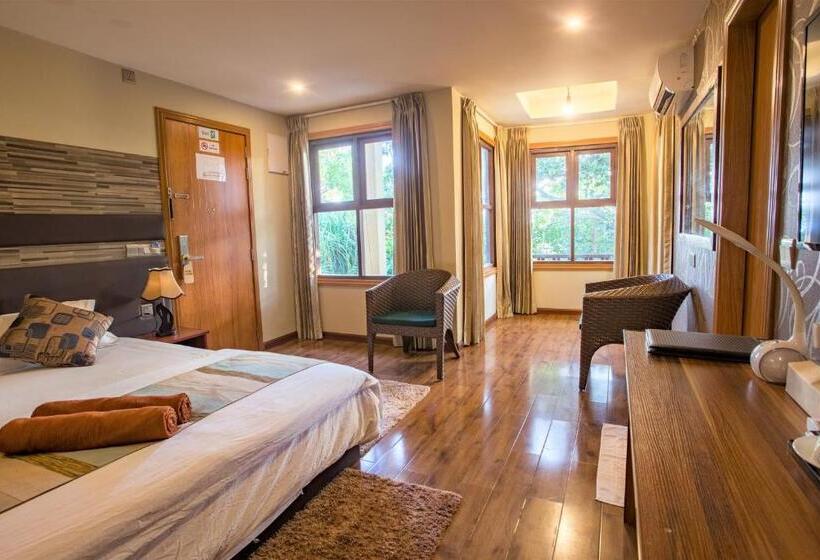 سوییت با چشم‌انداز دریا, West Sands