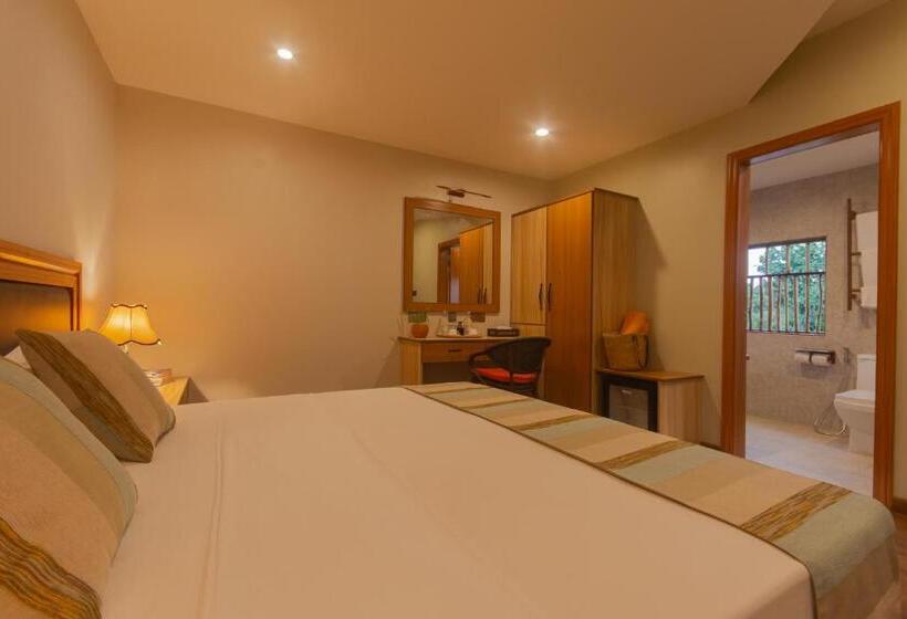 آپارتمان خانوادگی, West Sands