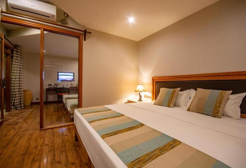 آپارتمان خانوادگی, West Sands