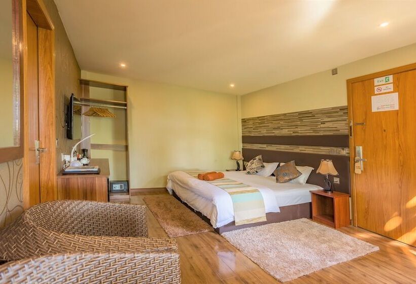 سوییت با چشم‌انداز دریا, West Sands